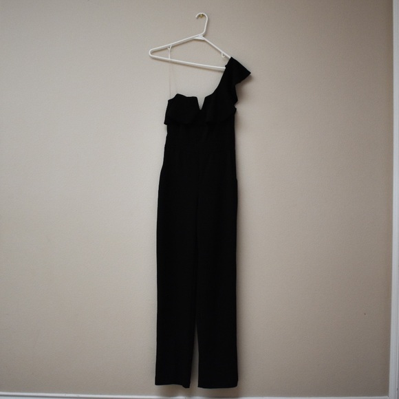 One-Shoulder Ruffle Jumpsuit - Picture 1 of 6